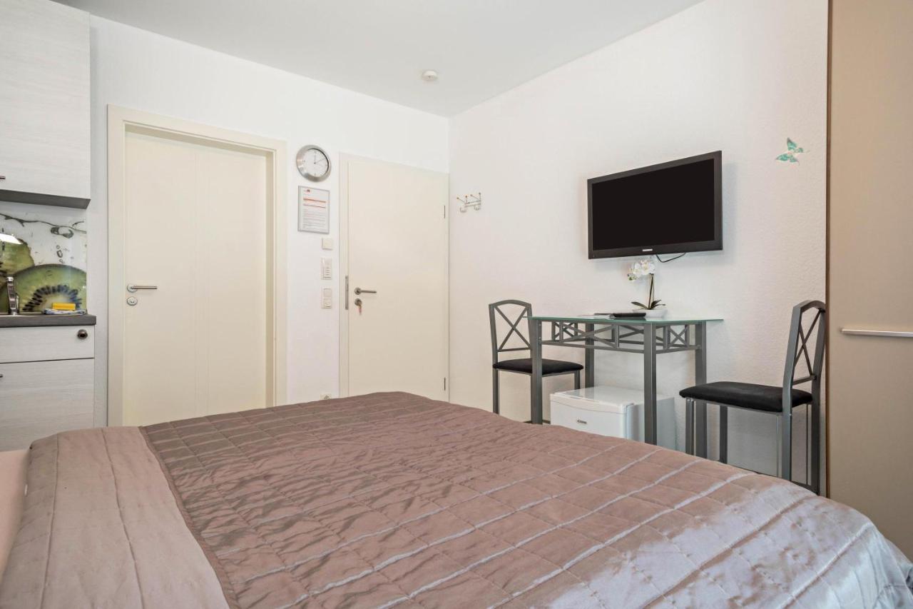 Apartment Mit Kaffeekueche Fuer Zwei Meersburg Extérieur photo